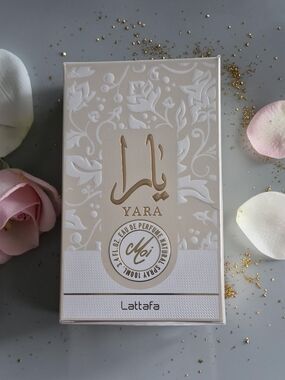 Lattafa Yara Moi Eau de Parfum Spray - Cream